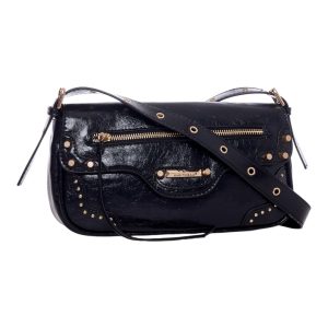 ΤΣΑΝΤΕΣ ΩΜΟΥ