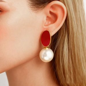 Σκουλαρίκια με Μαργαριτάρι & Επίχρυση Εμαγιέ Λεπτομέρεια - ΣαμπανιζέA33114