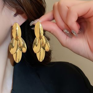 Σκουλαρίκια Ατσάλι Πέταλα σε Layered Σχέδιο - ΑσημίA35082B