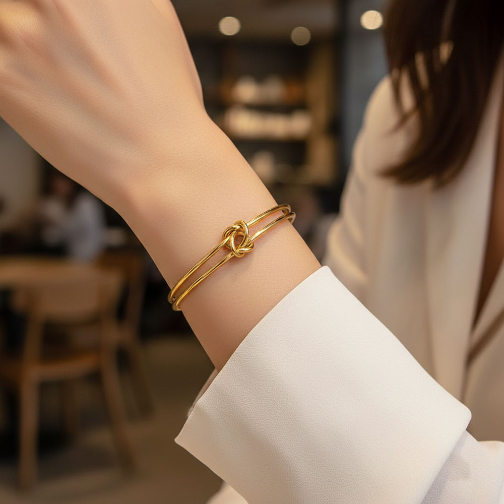 Βραχιόλι Κόμπος από Ατσάλι - Ασημί Βραχιόλι Κόμπος από Ατσάλι - ΑσημίB3151B