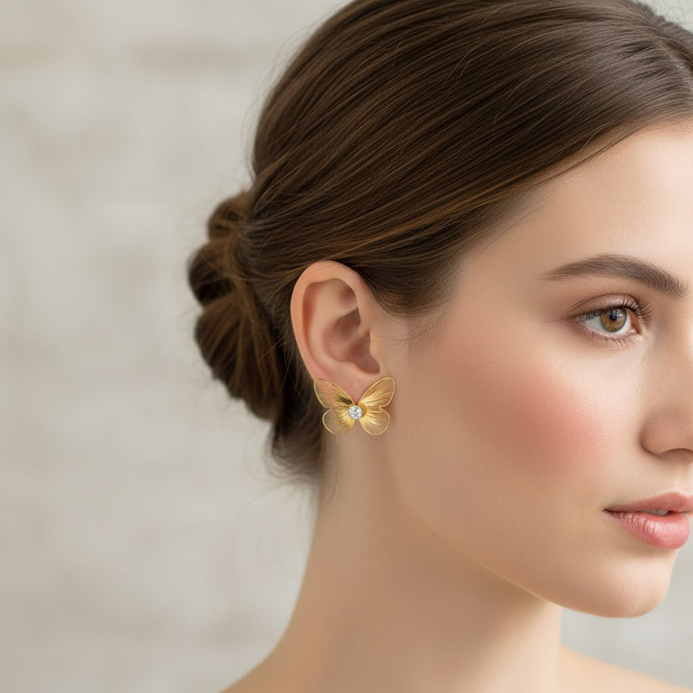 Σκουλαρίκια Ατσάλι Χρυσό Πεταλούδα Στυλ Σύρμα με Λευκή Πέτρα Σκουλαρίκια Ατσάλι Χρυσό Πεταλούδα Στυλ Σύρμα με Λευκή ΠέτραX00439A