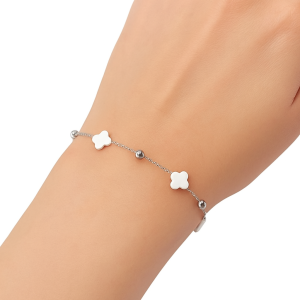βραχιόλι χεριού με μαργαριταρένια τετράφυλλα και μεταλλικές χάντρες σε χρυσό & ασημί - ΧρυσόA12193a