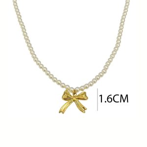 Ατσάλινο Κολιέ Με Πέρλες Και ΦιογκάκιA1339