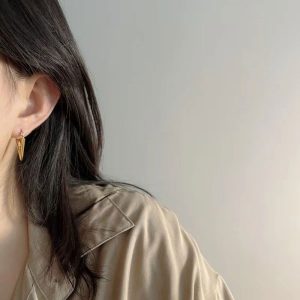 Ατσάλινα Σκουλαρίκια Καρφωτά - ΧρυσόA2058A