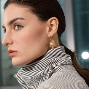 Σκουλαρίκια Ατσάλι Καρδιά με Πέρλα & Στρας - ΧρυσόA3020A