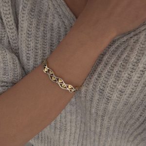 Χειροπέδα Απο Ανοξείδωτο Ατσάλι Δίχρωμη Με ΚαρδιέςA35015