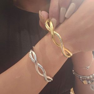 Ατσάλινη Χειροπέδα Βέργα Με Πλέξη Και Πέτρες Ζιργκόν - ΑσημίA35016