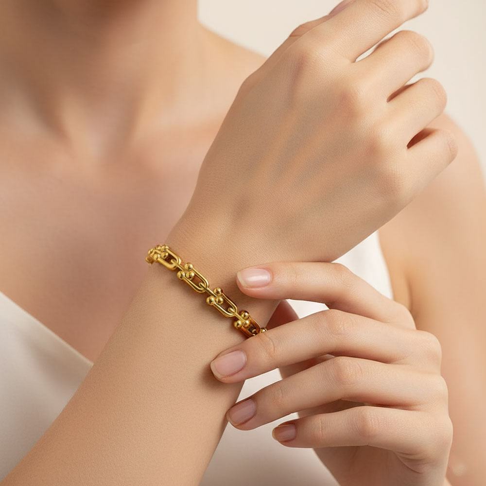 Βραχιόλι U Σχήμα με Πέταλο από Ατσάλι - Ασημί Βραχιόλι U Σχήμα με Πέταλο από Ατσάλι - ΑσημίA35104B