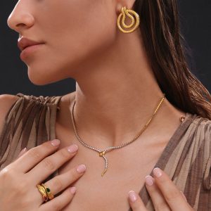 Ατσάλινο Κολιέ με Σχέδιο Φίδι και Ζιργκόν - ΧρυσόA3912A