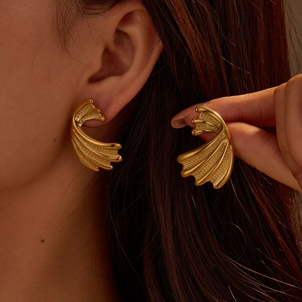 Σκουλαρίκια Ατσάλι Ανάγλυφο Κυματοειδές Σχέδιο Χρυσό Σκουλαρίκια Ατσάλι Ανάγλυφο Κυματοειδές Σχέδιο ΧρυσόA3943A