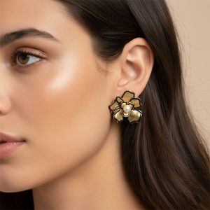 Ατσάλινα Σκουλαρίκια Λουλούδι με ΠέρλαA60009