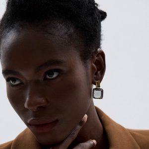 Σκουλαρίκια Ατσάλι με  Γκρι ΚρύσταλλοB3113A