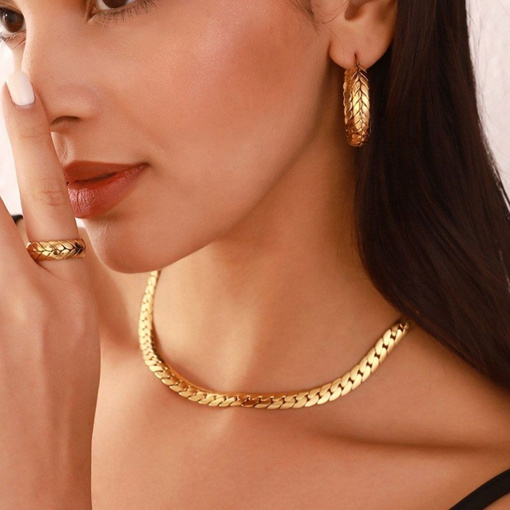 Ατσάλινο Κολιέ Κλασσική Αλυσίδα - Χρυσό Ατσάλινο Κολιέ Κλασσική Αλυσίδα - ΧρυσόB3149A