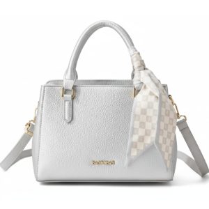 ΓΥΝΑΙΚΕΙΕΣ ΤΣΑΝΤΕΣ