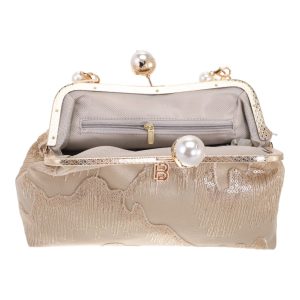 ΓΥΝΑΙΚΕΙΕΣ ΤΣΑΝΤΕΣ