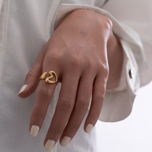 Ατσάλινο Δαχτυλίδι με Ανοιχτή Καρδιά Χρυσό ΧρώμαX00527A