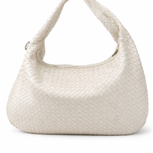 Τσάντα ώμου πλεκτής υφής σε εκρού απόχρωση